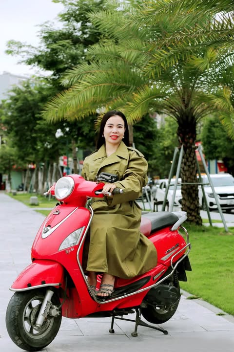Áo mưa măng tô xanh rêu